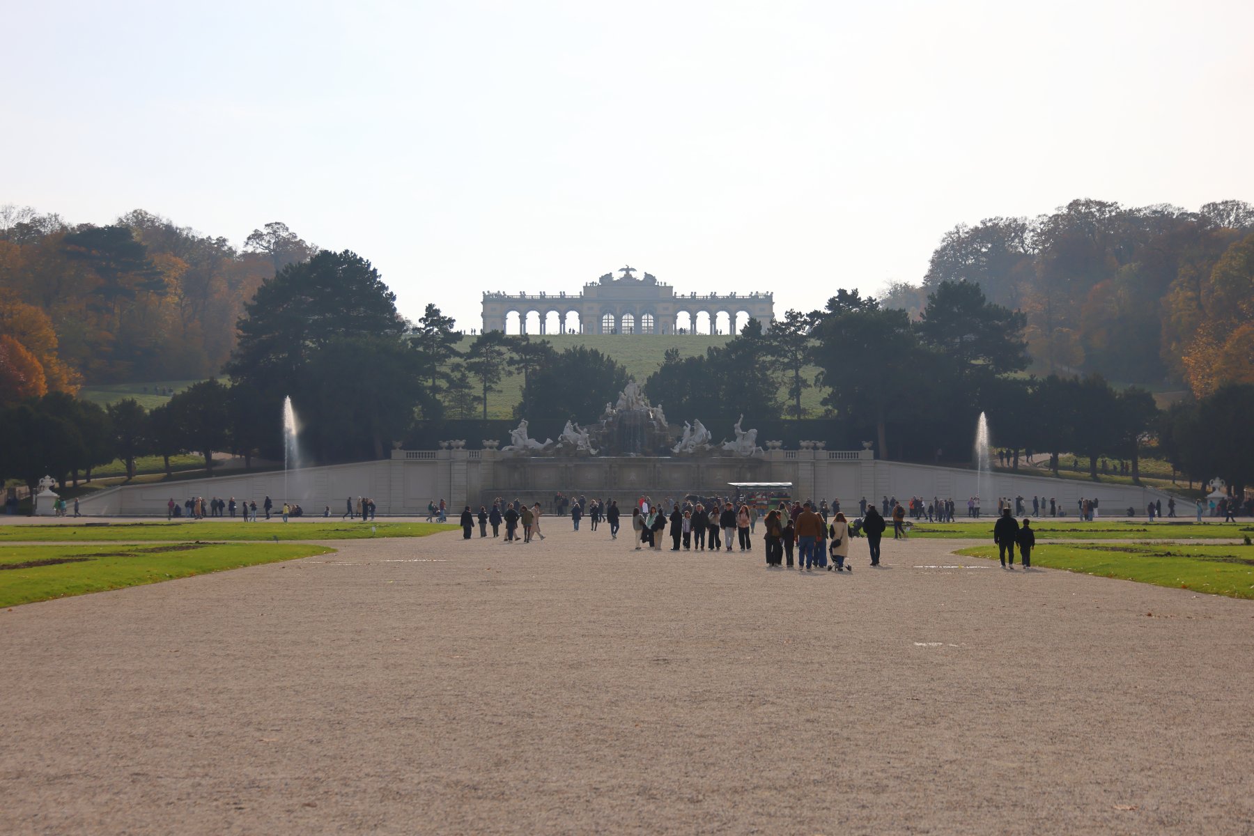 Schönbrunn - Neptune Fountain