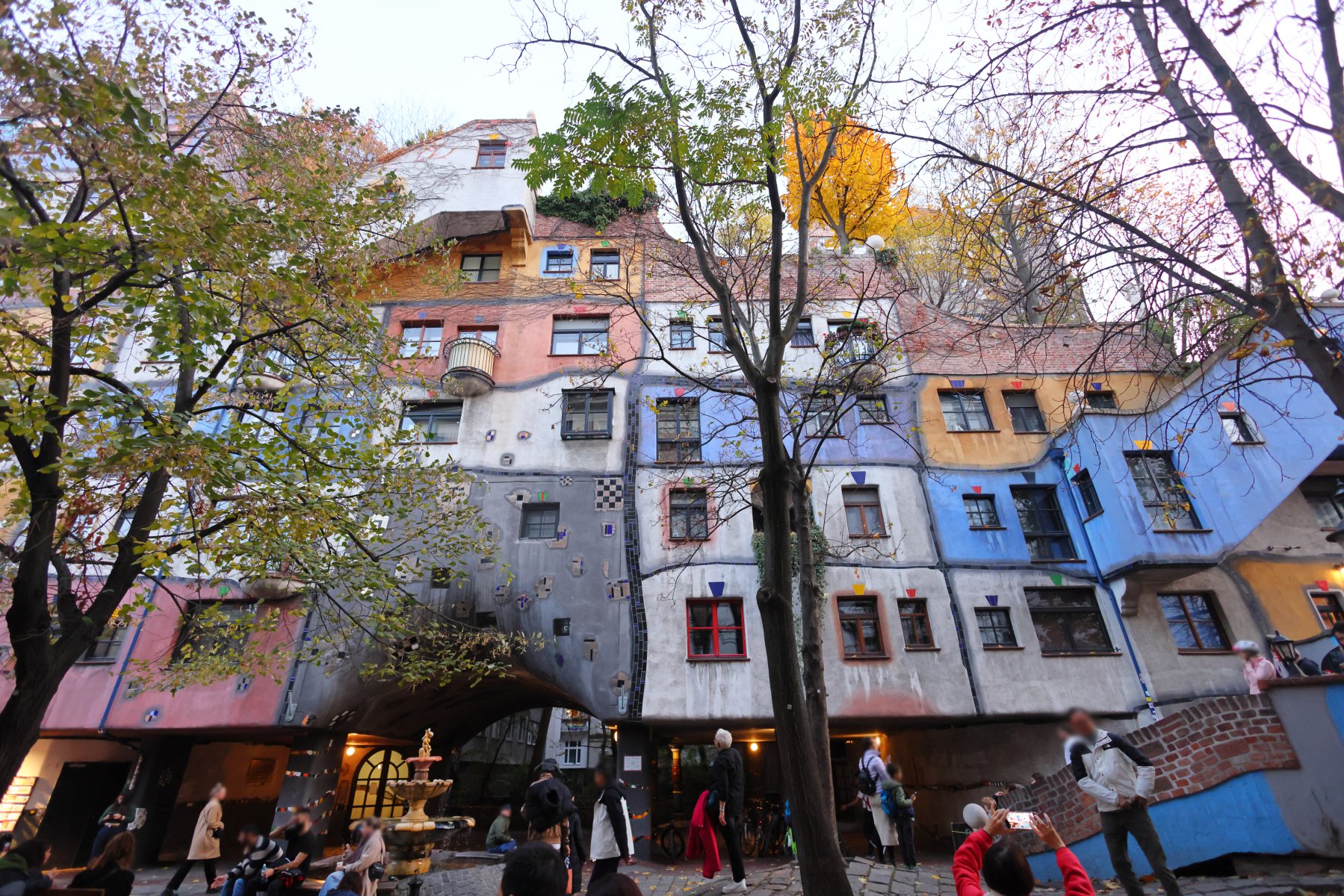 Hundertwasserhaus